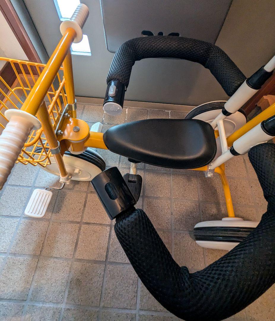 ❤現品限り❤️イエロー 子ども用三輪車 手押し棒付 セーフティーバー付 三輪車