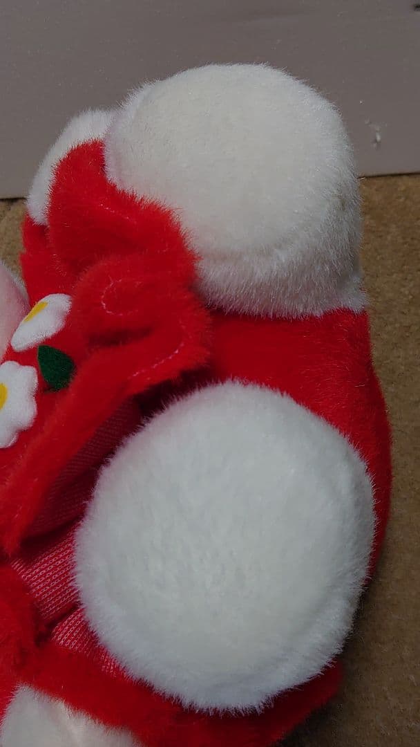 ハローキティ ぬいぐるみ 赤いドレス